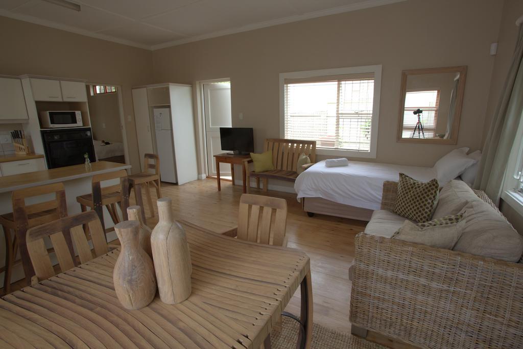 Apple Cottages George Room photo